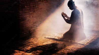 Dua in Old Building